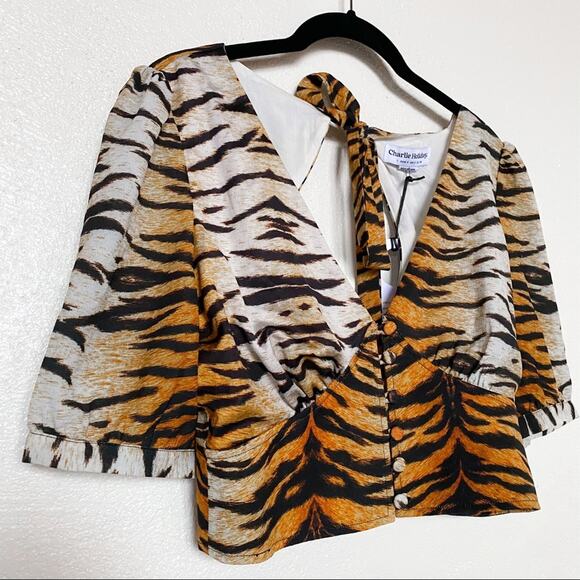 Charlie Holiday Avoca Animal Instinct Top Size 4 - Picture 6 of 13